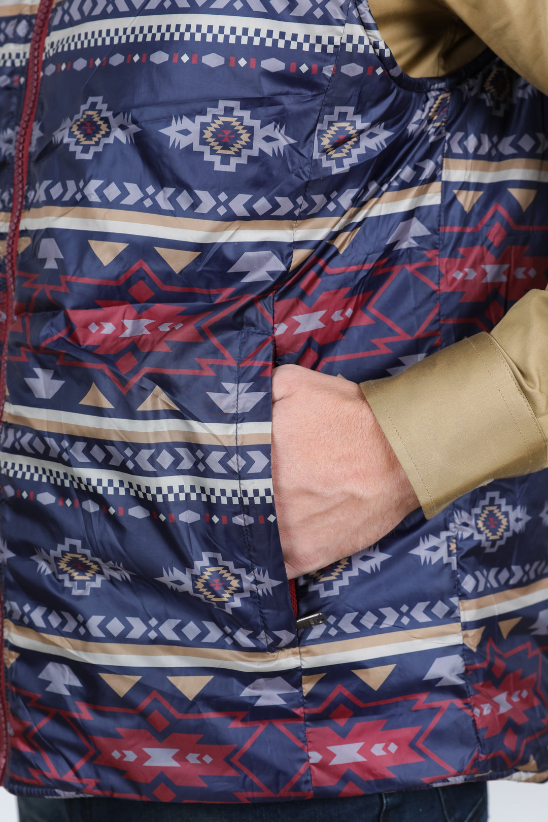 Mens Insulated Reversable Vest - Wine