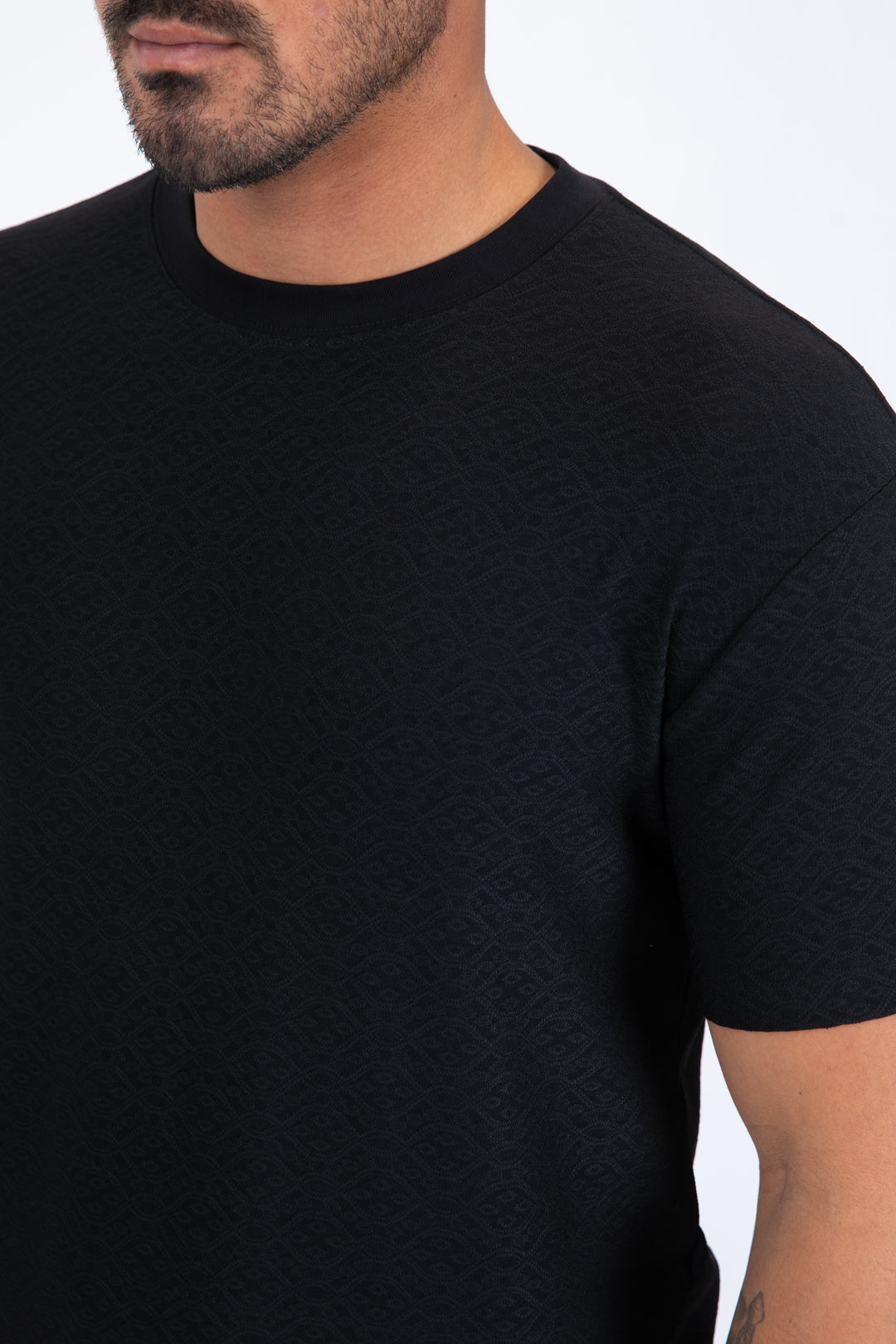 black all over pattern tee men platini back