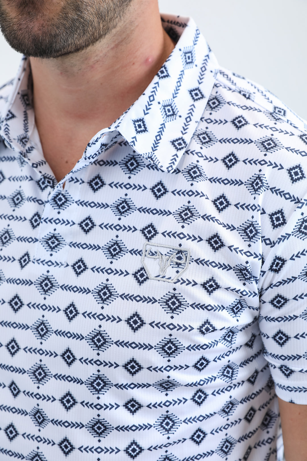Mens Performance Fabric Modern Fit Stretch Aztec Print White Polo