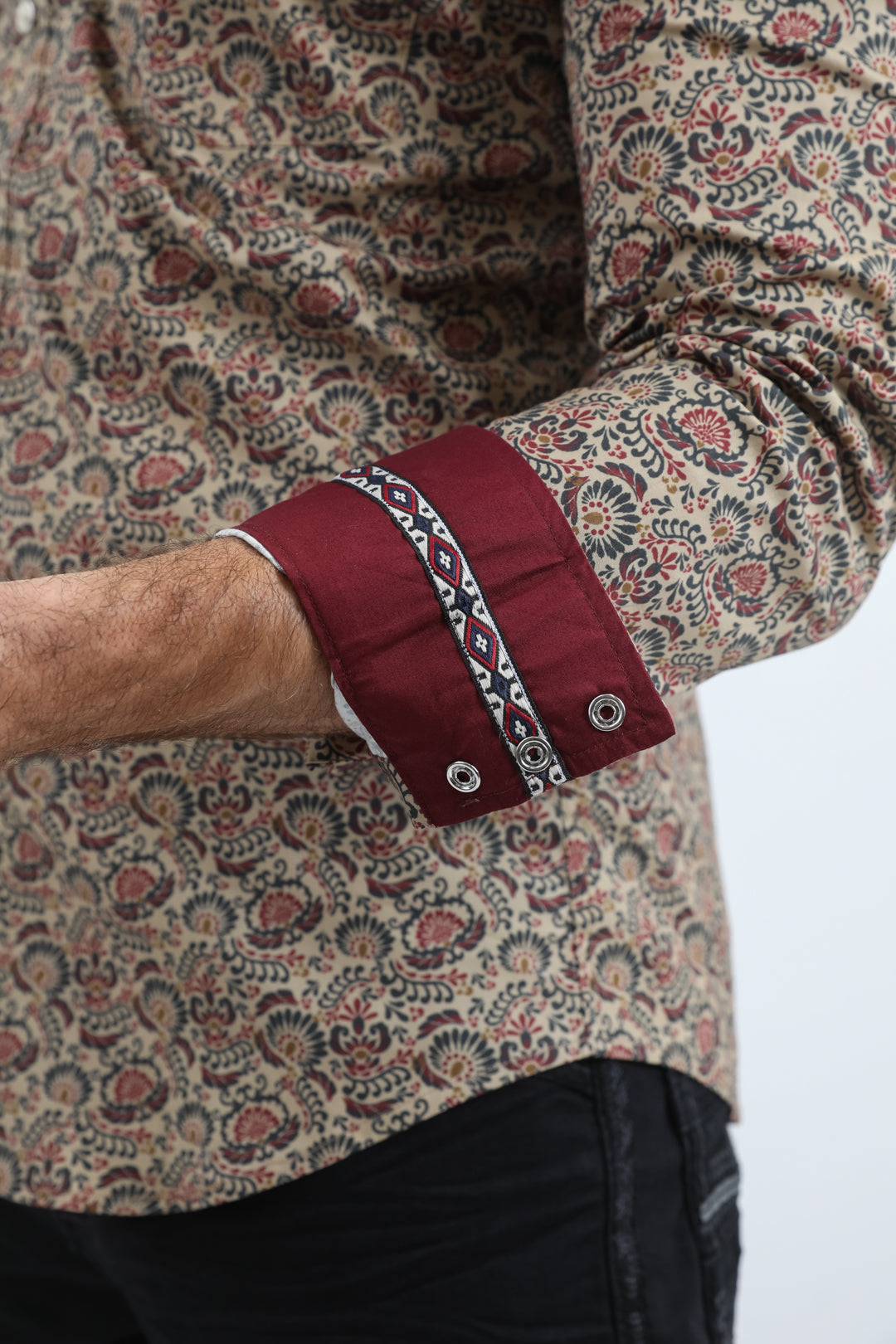 khaki leaf diamond botanical western shirt platini detail