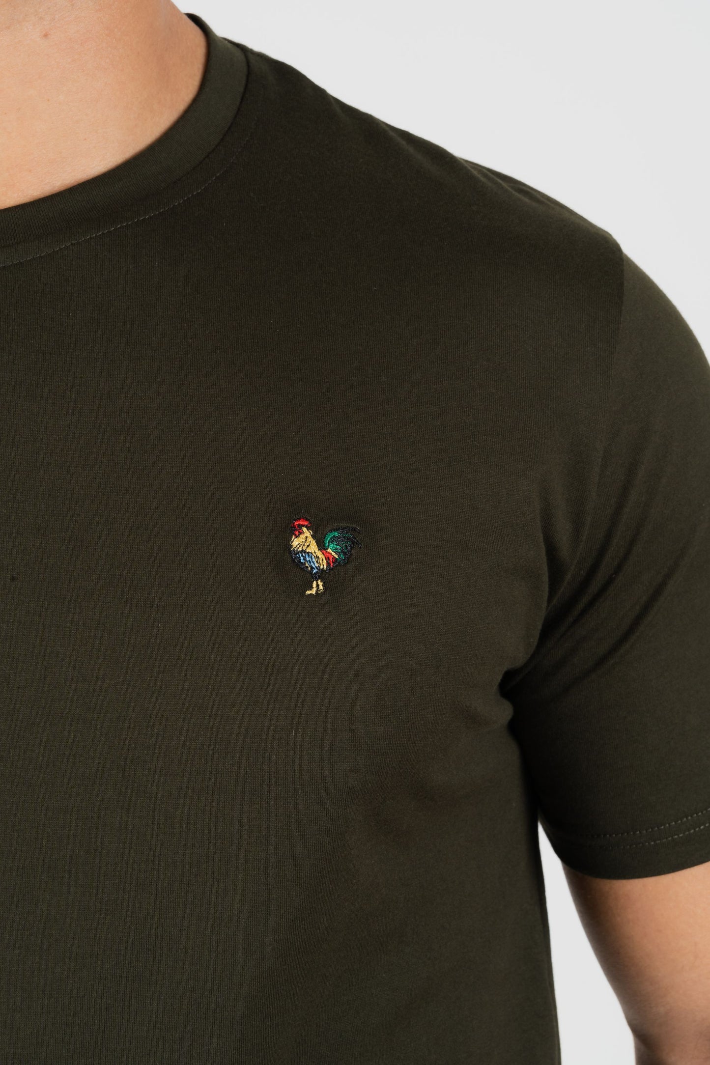 Mens Rooster Chest Embroidery Olive T-shirt
