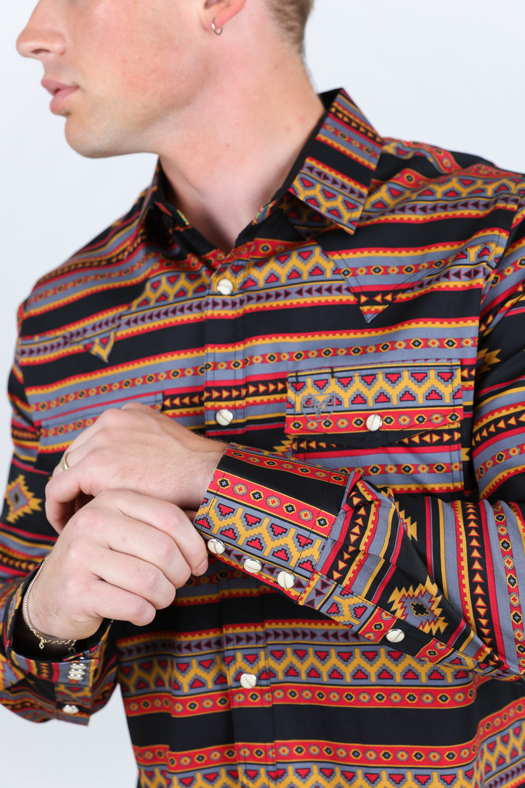 Men's Modern Fit Panoramic Aztec Print Black Long Sleeve Shirt