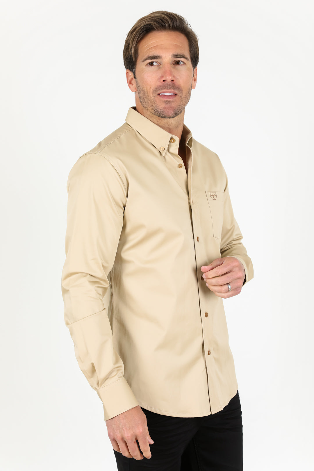 Men’s Single Pocket Logo Modern Fit Stretch Dress Shirt - Beige