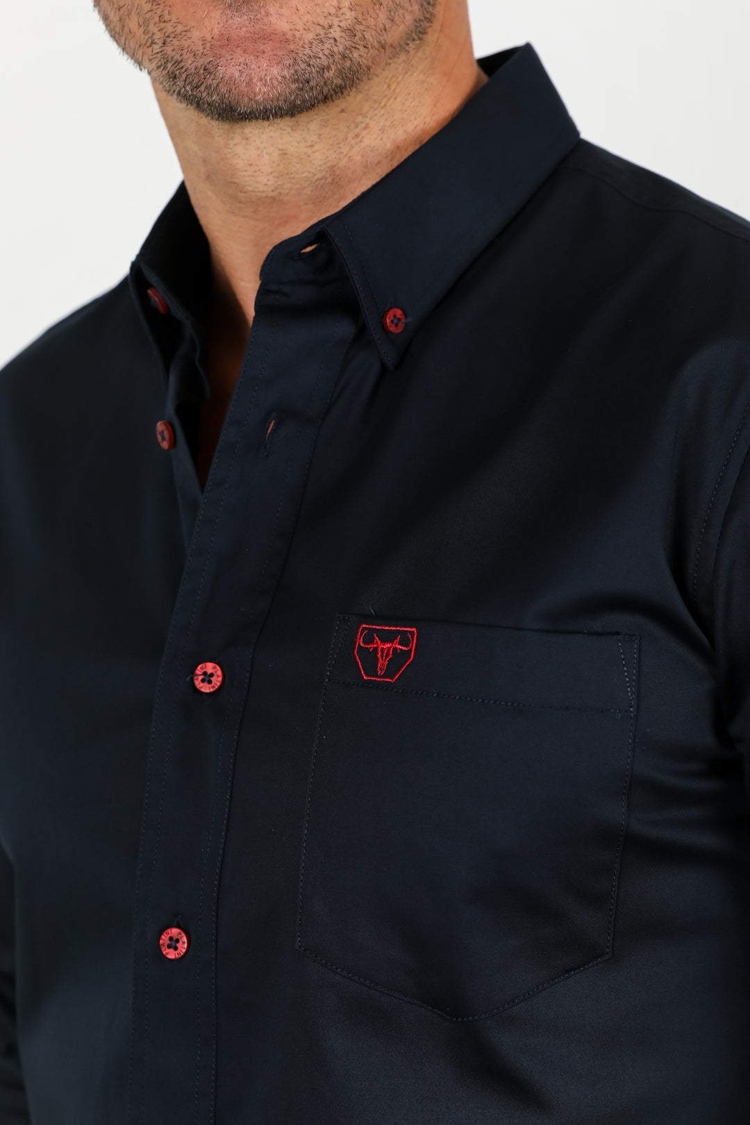 Men’s Single Pocket Logo Modern Fit Stretch Dress Shirt - Navy