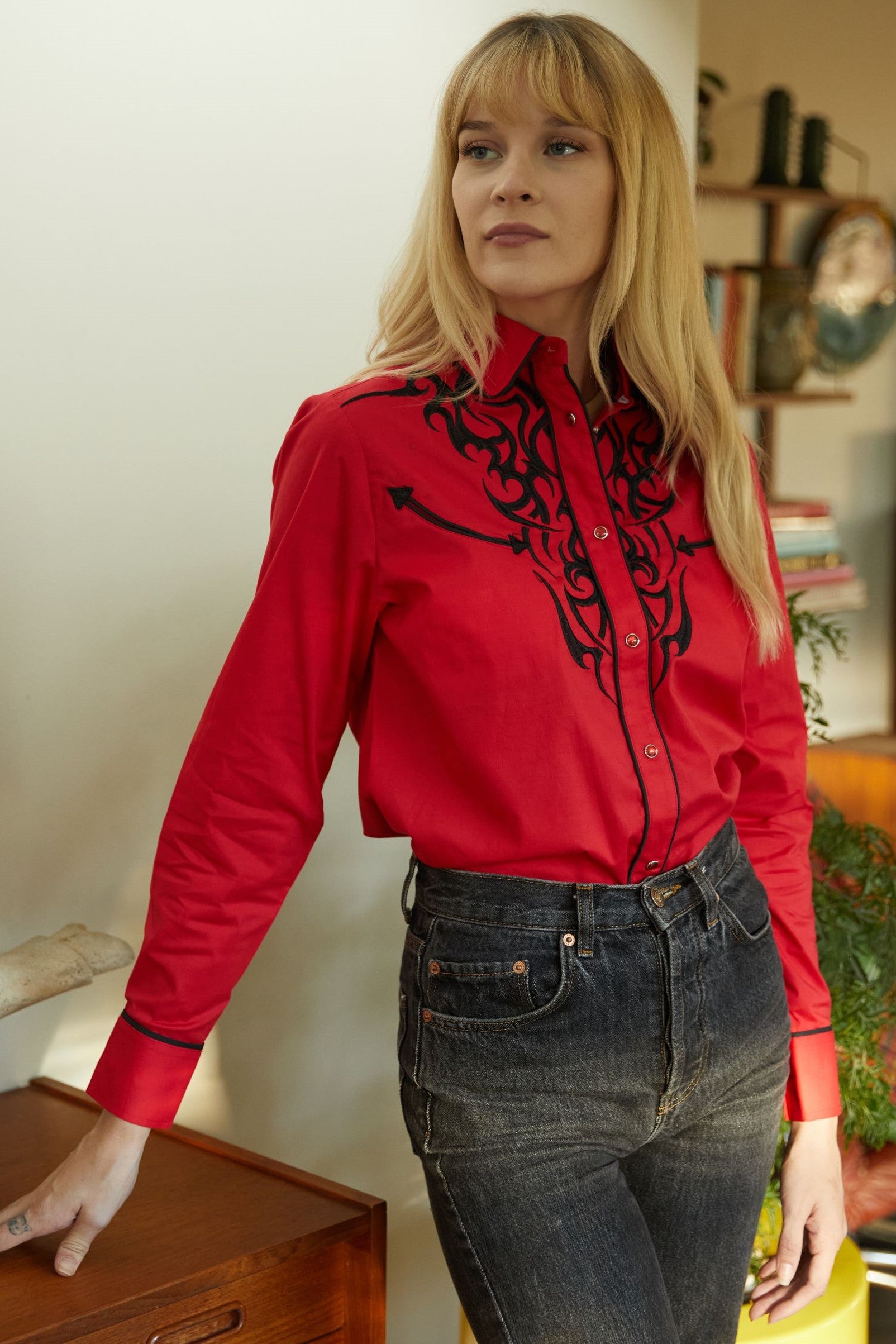 Ladies Cotton Red Embroidery Western Shirt Ladies Cotton Red Embroidery Western Shirt