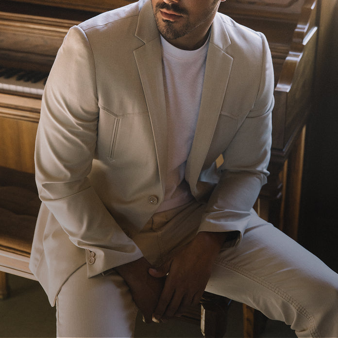 BLAZERs THAT DEFINE THE LOOK