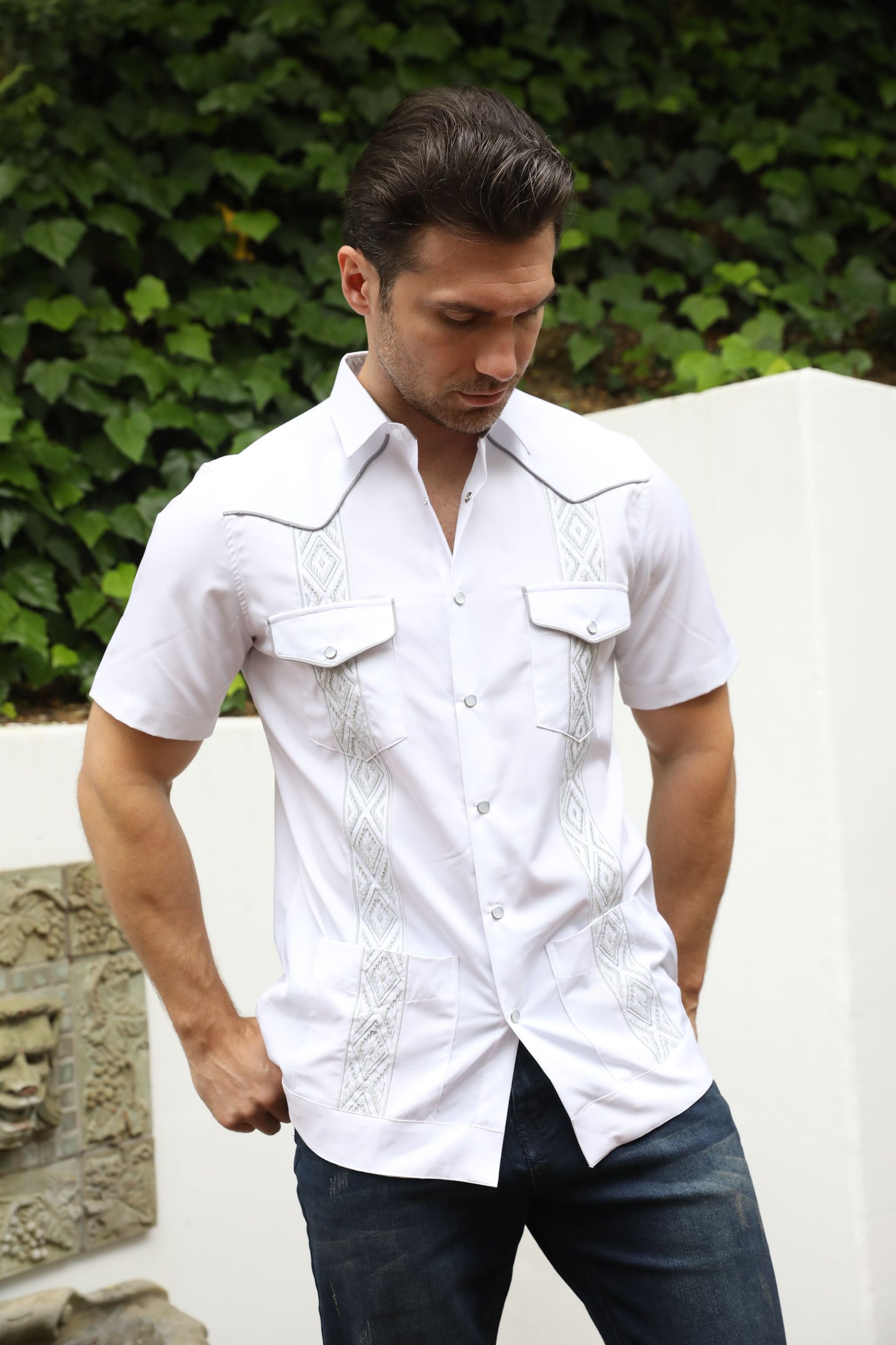 Men's Modern White GUAYABERA Shirt