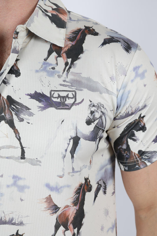beige watercolor horse performance polo men platini close-up