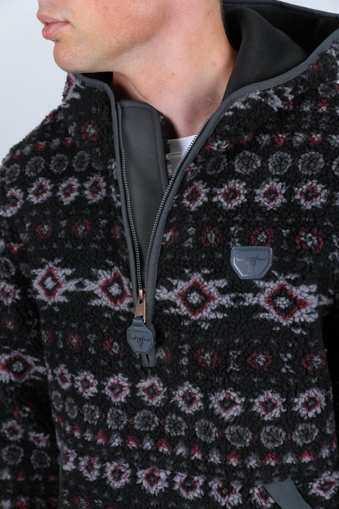 black aztec sherpa pullover model platini