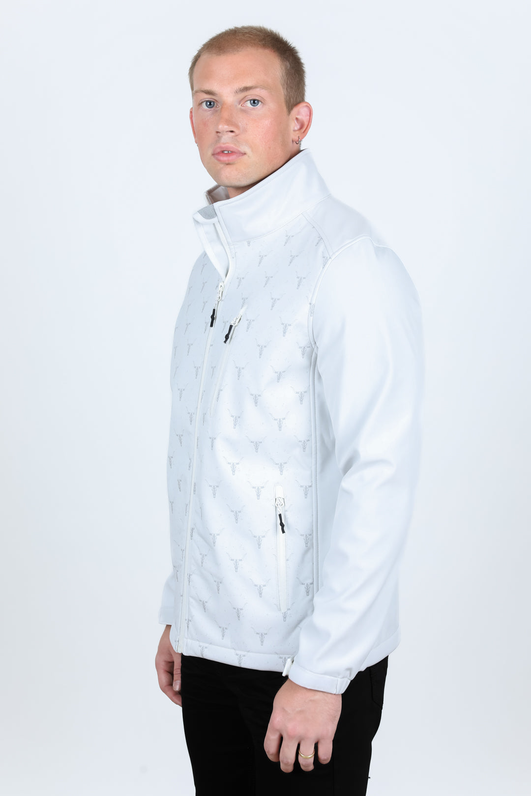 white aztec softshell jacket ii detail platini side