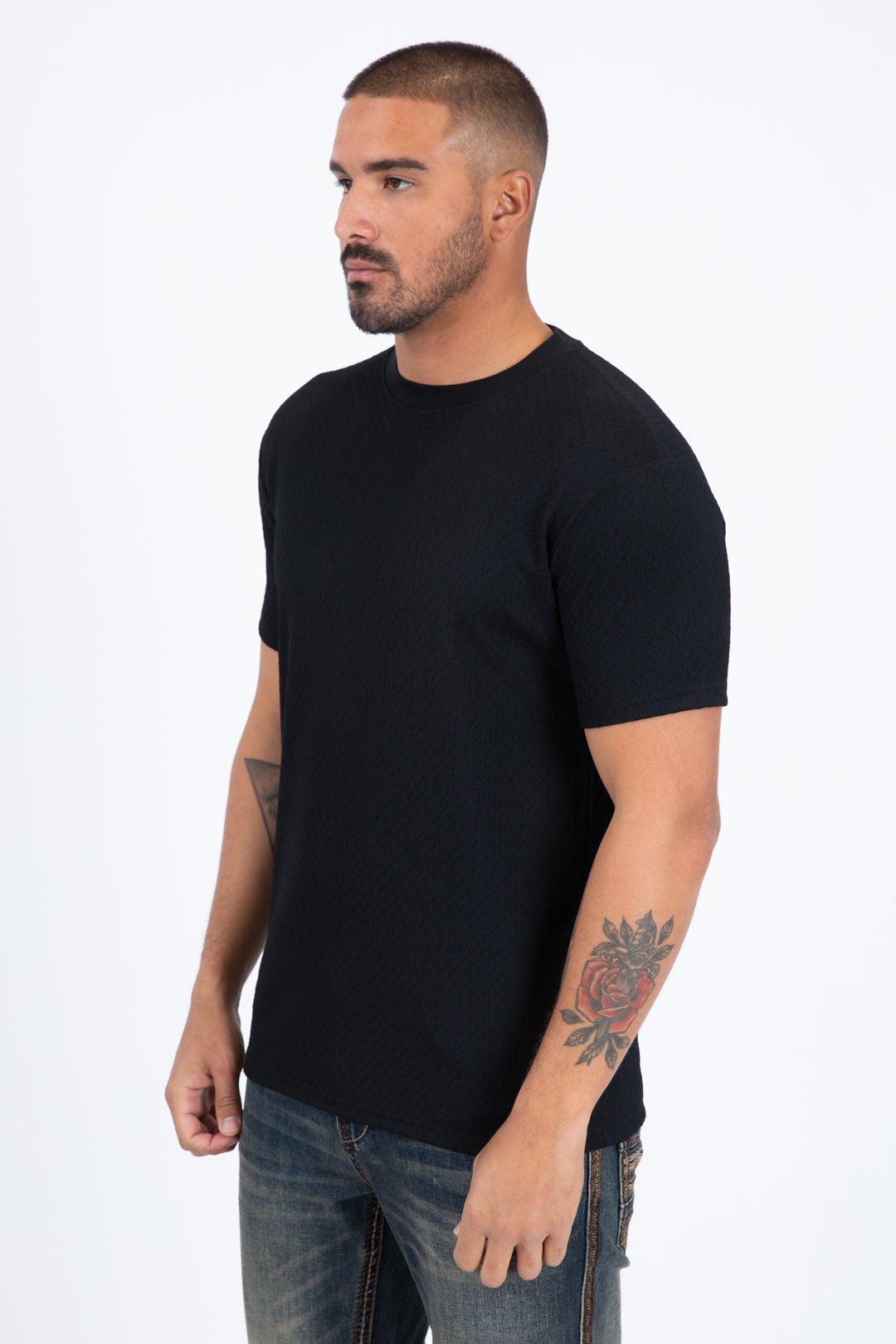 black solid texture tee side platini