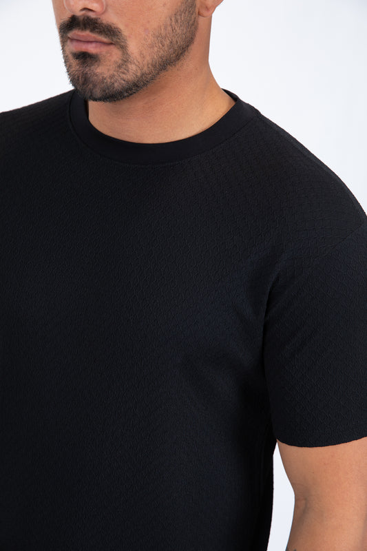 black solid texture tee detail platini