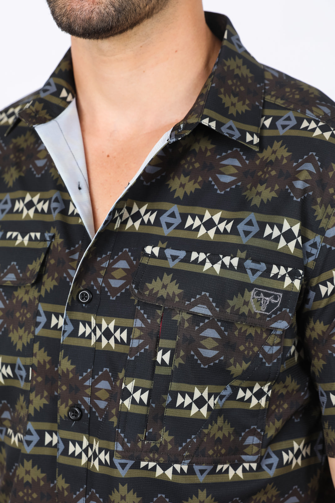 black western aztec performance shirt frontclose up platini