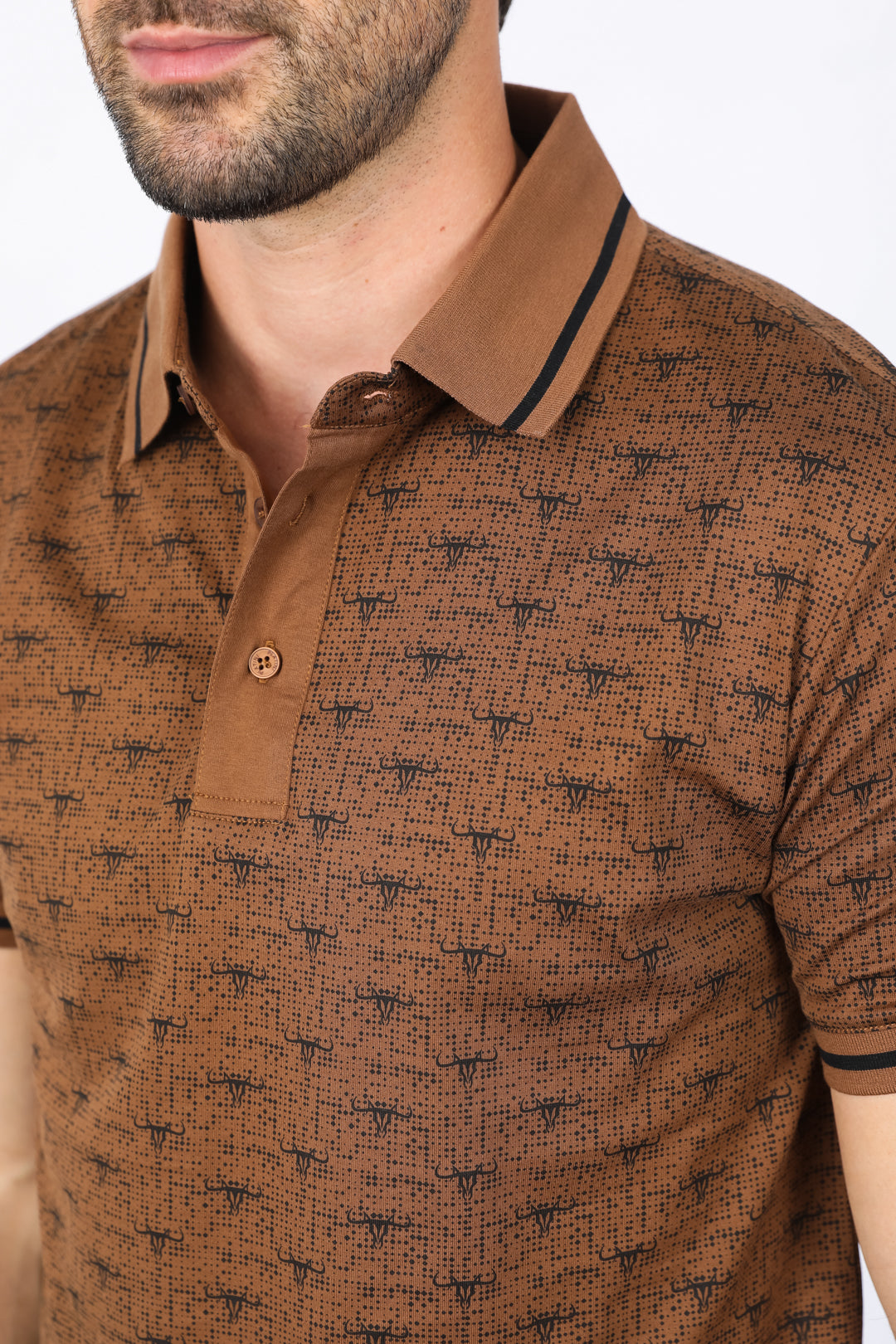 camel longhorn pattern polo detail platini