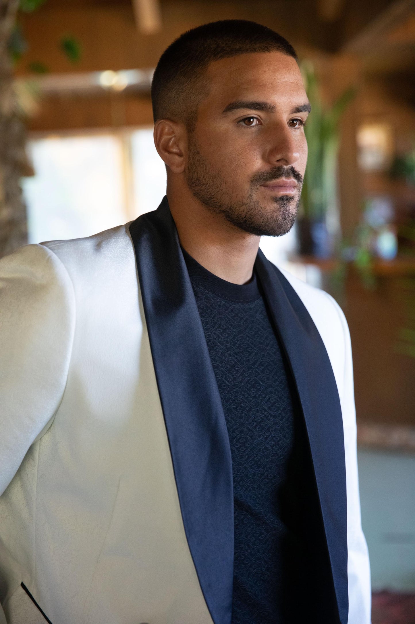 Men Double-Breasted Shawl Lapel Tuxedo Blazer & Vest - White/Black