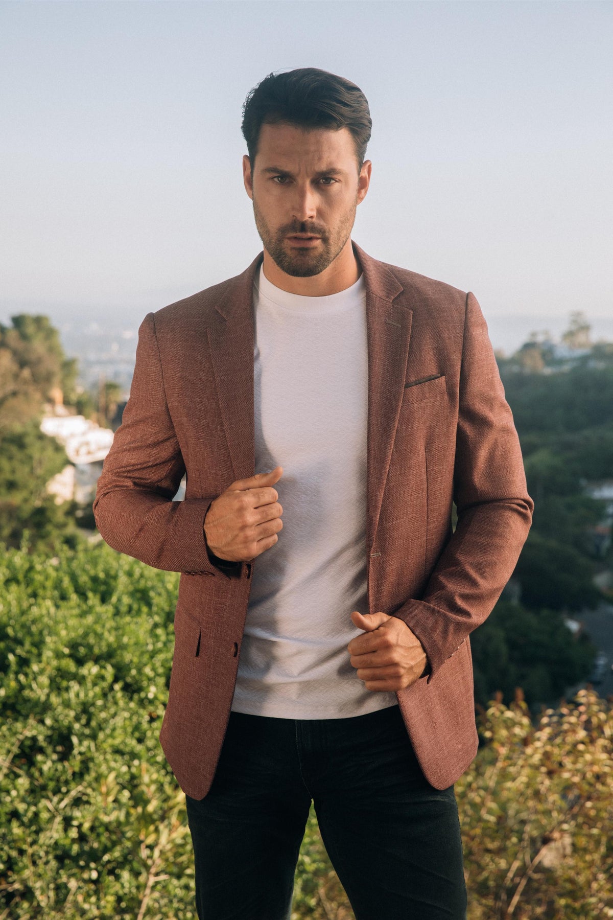 rosewood modern fit blazer men platini front lifestyle