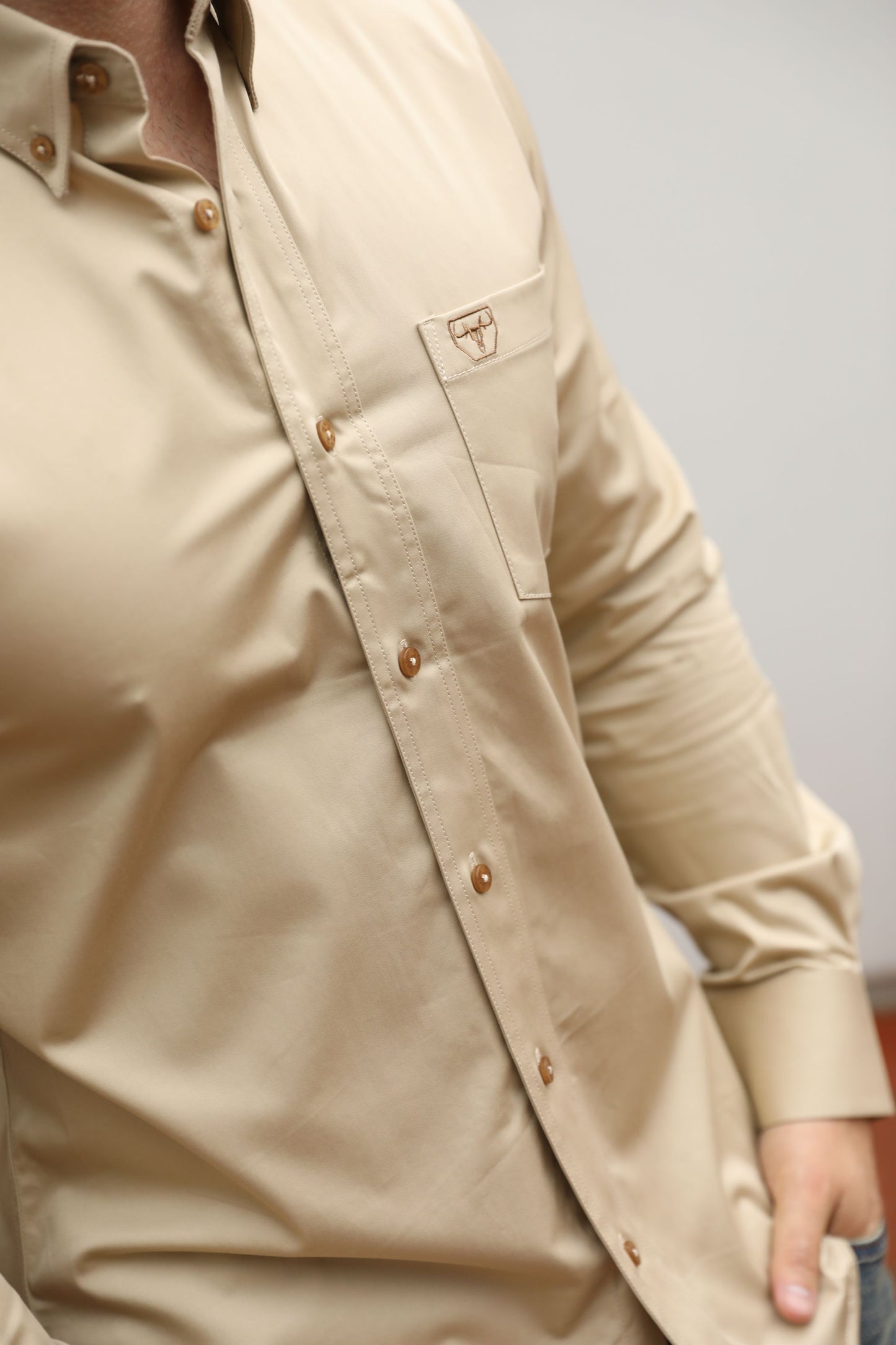 beige modern fit stretch dress shirt men platini detail lifestyle