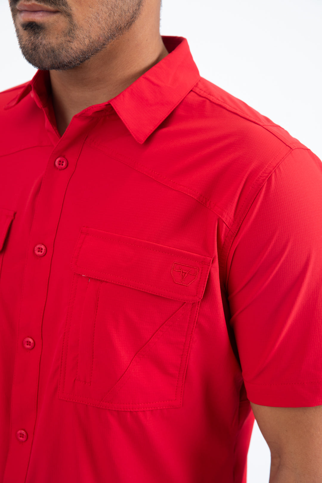 red portage performance shirt men platini detail