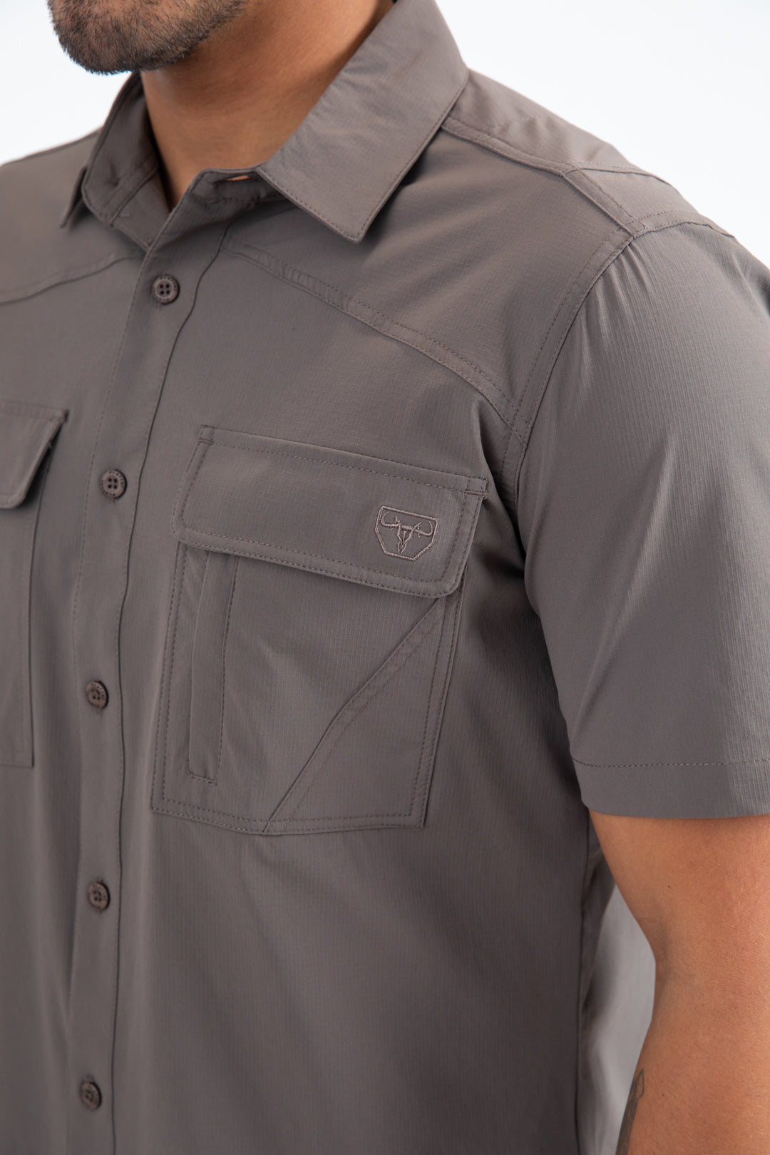 taupe portage performance shirt men platini detail-2