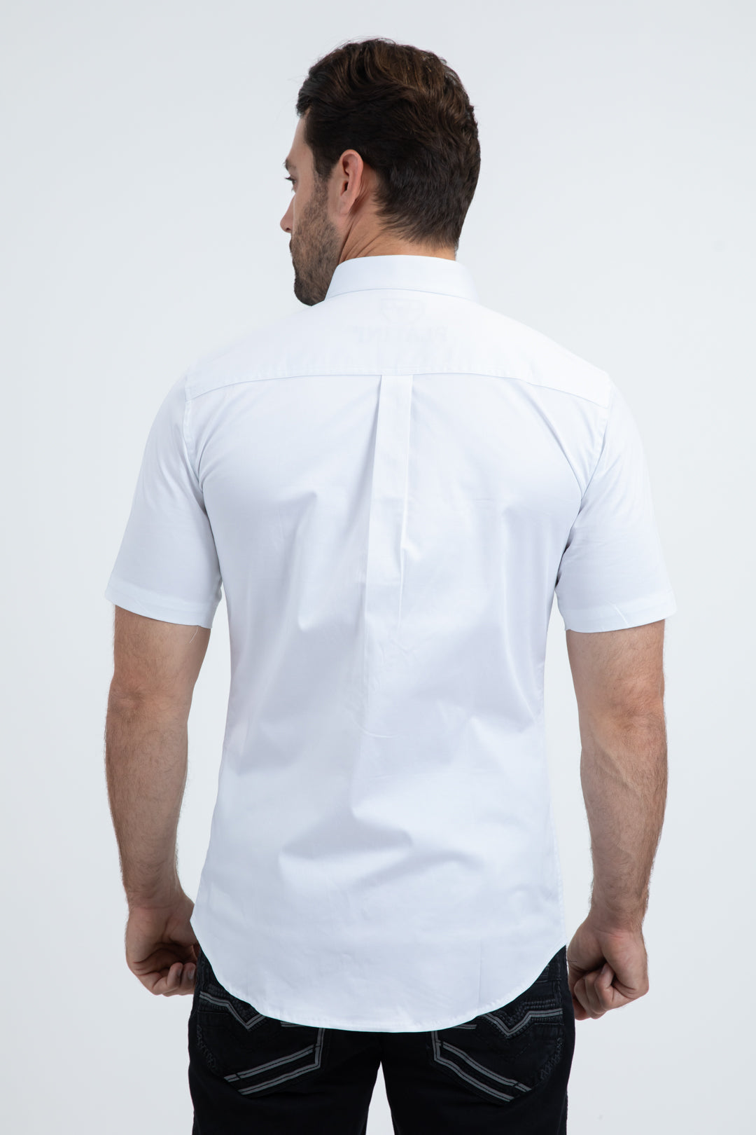 Men’s Single Pocket Logo Modern Fit Stretch White Short Sleeve Shirt