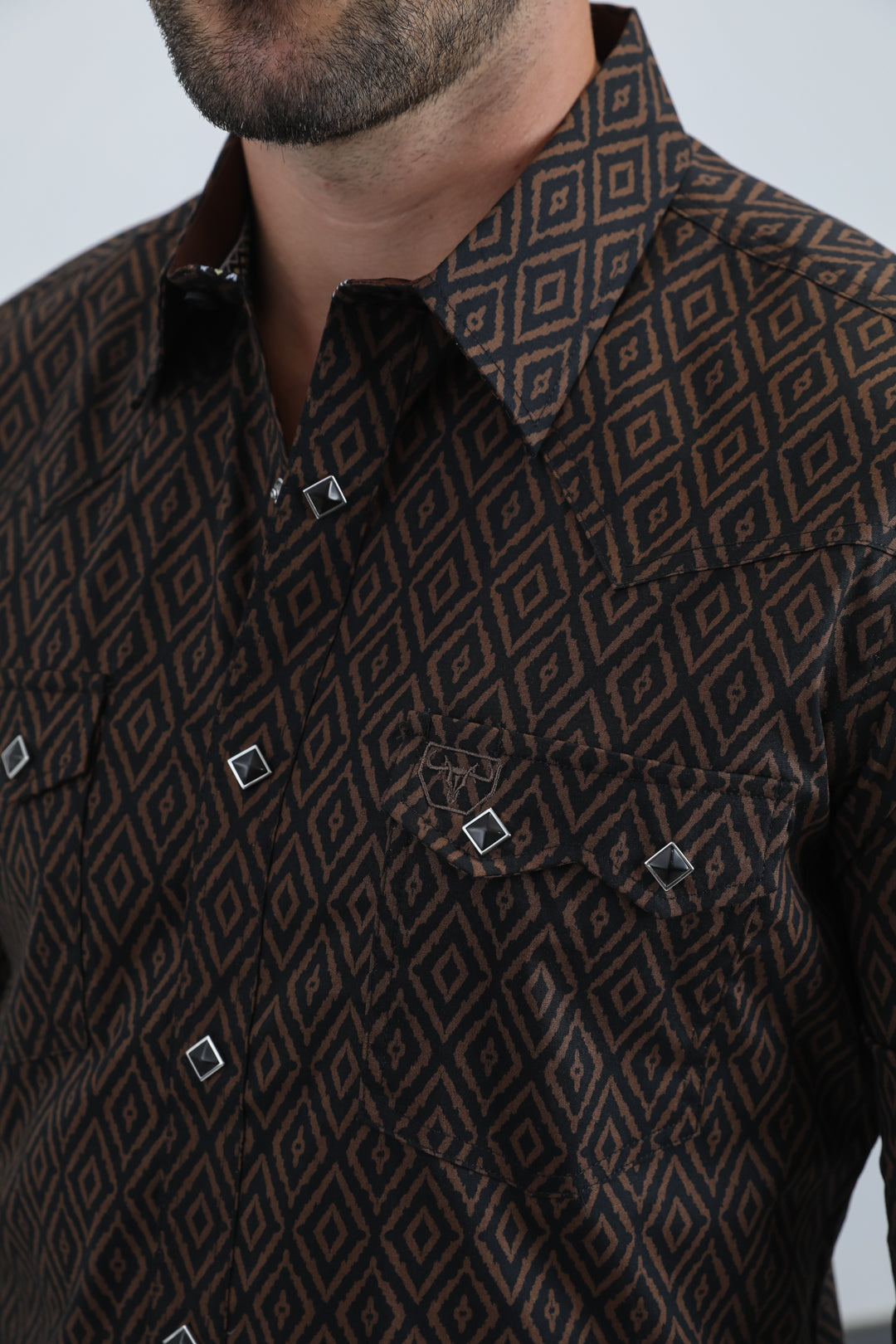 Mens Western Modern Fit Cotton/Spandex Long Sleeve Black Shirt with Snaps