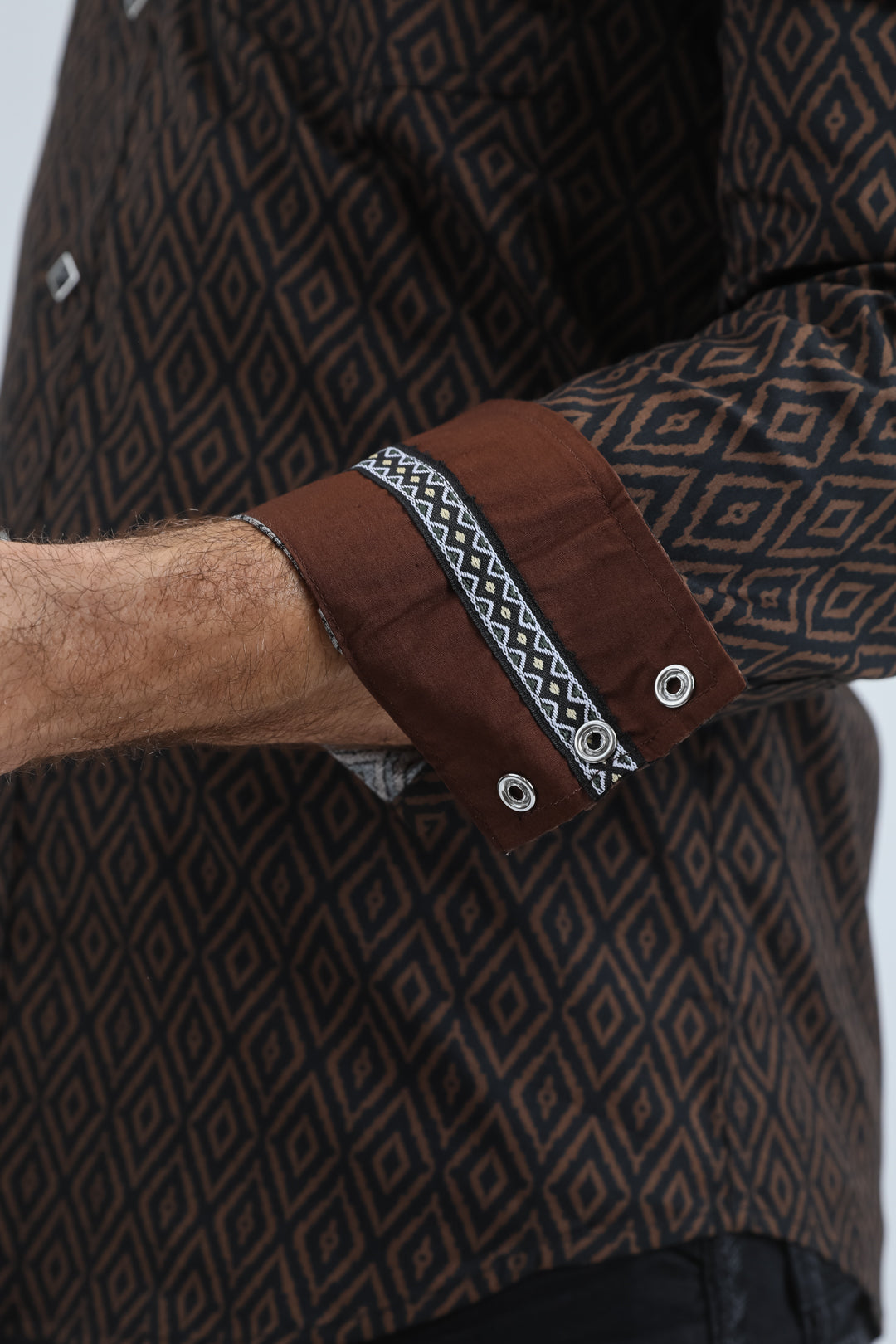 black medallion repeat western shirt platini detail